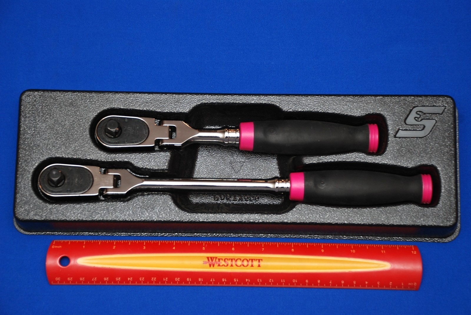 Snap-on NEWEST 100 Tooth 3/8″ Drive Cynergy Electric Pink Flex-Head Ratchet Set