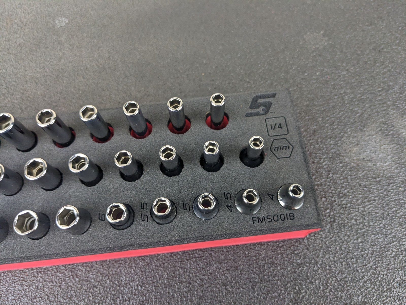 #bp053 Snap-On Tools NEW 142STMMSYFR1 42pc 1/4″ Drive Metric Foam Socket Set