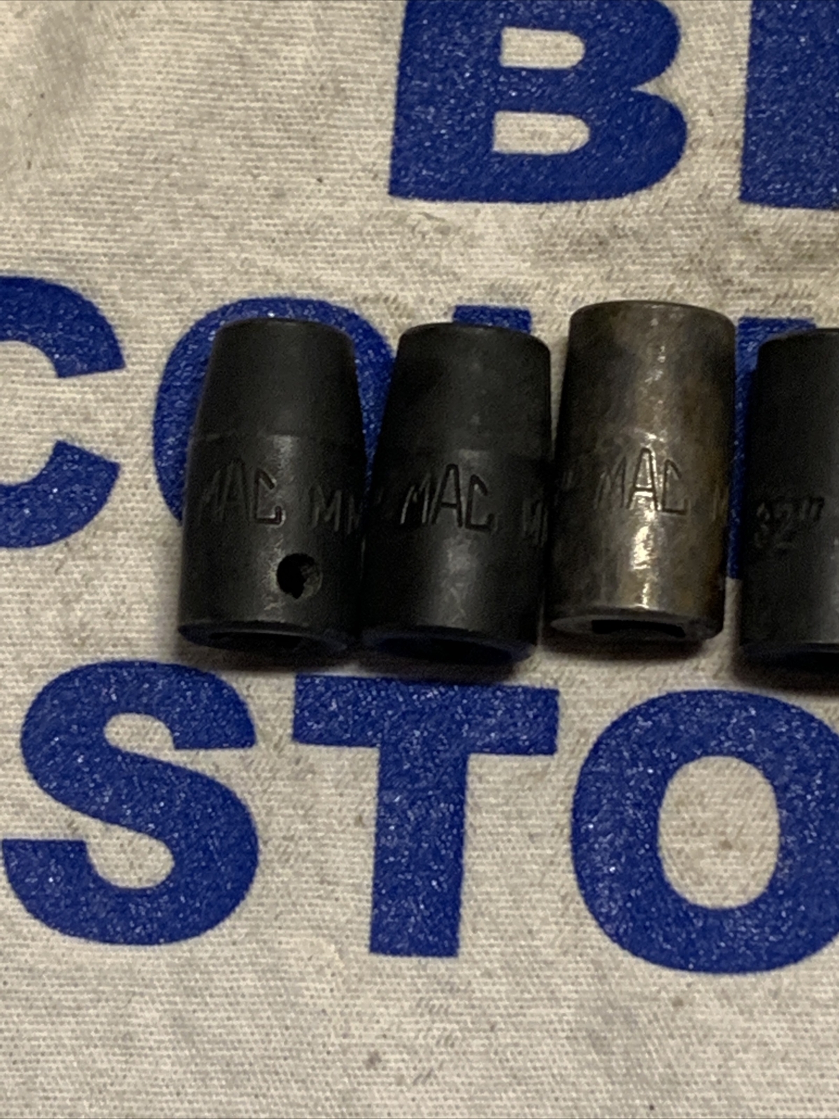 Mac Tools USA 1/4″ Drive 7pc 6pt 1/4″-1/2″ Magnetic Socket Set MMP