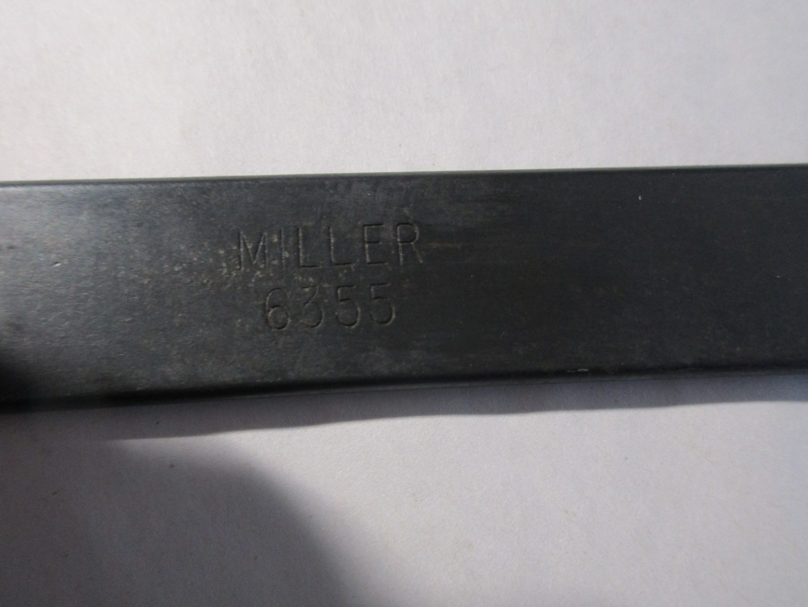 MILLER TOOL 6355 VARIABLE DISPLACEMENT A/C CLUTCH HOLDER TOOL