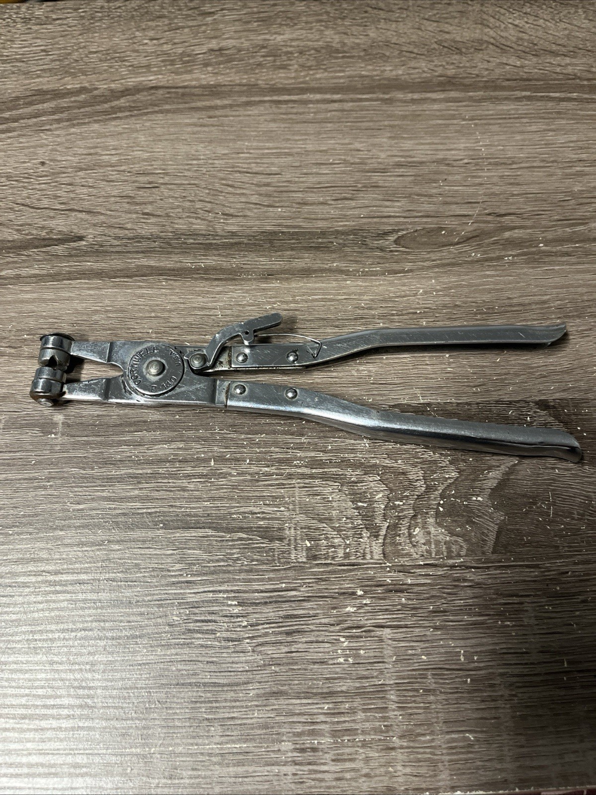 Cornwell P-140 Hose Clamp Pliers. 9″ Length Made In USA
