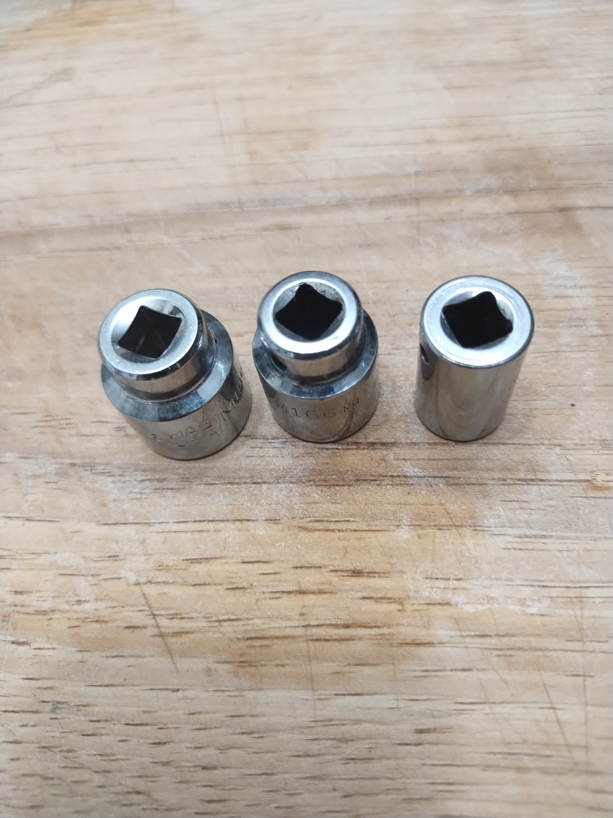 MAC TOOLS 1/4″ Drive, 3/8″, 1/2″, and 9/16″ Standard Sockets, 6 Point