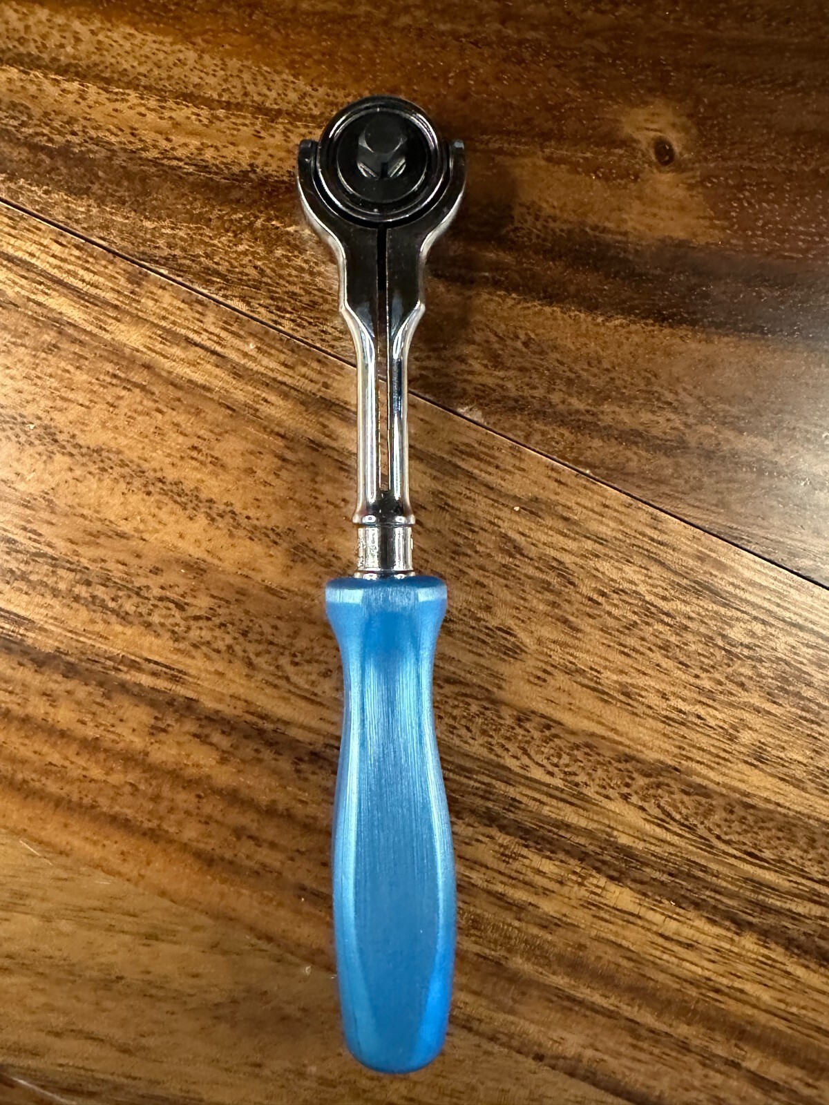 *NEW* Snap On FHCNFD72 3/8″ Dr PEARL BLUE Hard Grip 180° Round Head Ratchet