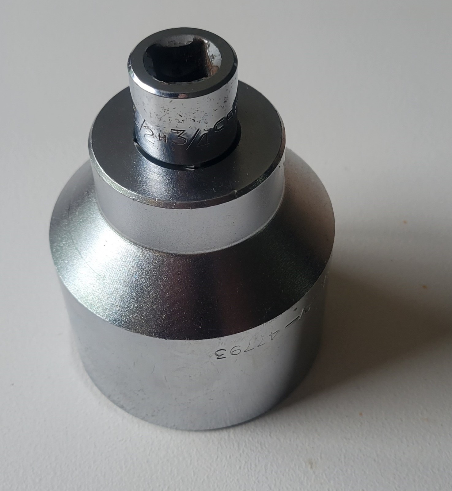 Craftsman 2-3/8″ 12 Pt Socket 3/4″ Drive # 47793 with 1/2″ x 3/4″ Adapter