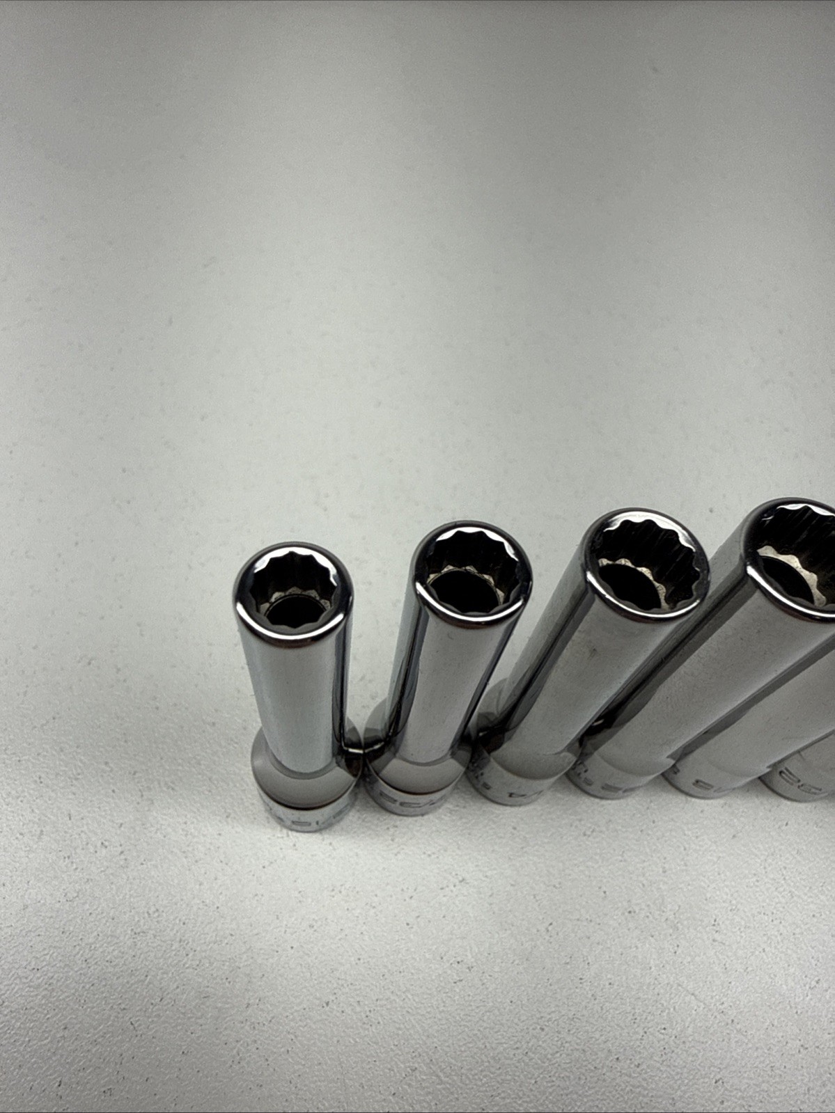 Snap-on Tools 1/4″ Drive SAE Deep 12 POINT Chrome Socket Set 110STMDY VERY GOOD
