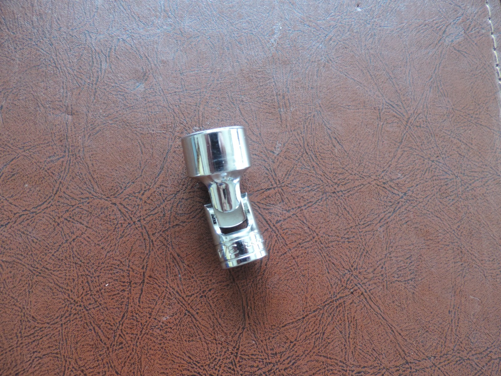 Snap-On New FS24 3/8″ Drive 6 Point 3/4″ Swivel Socket