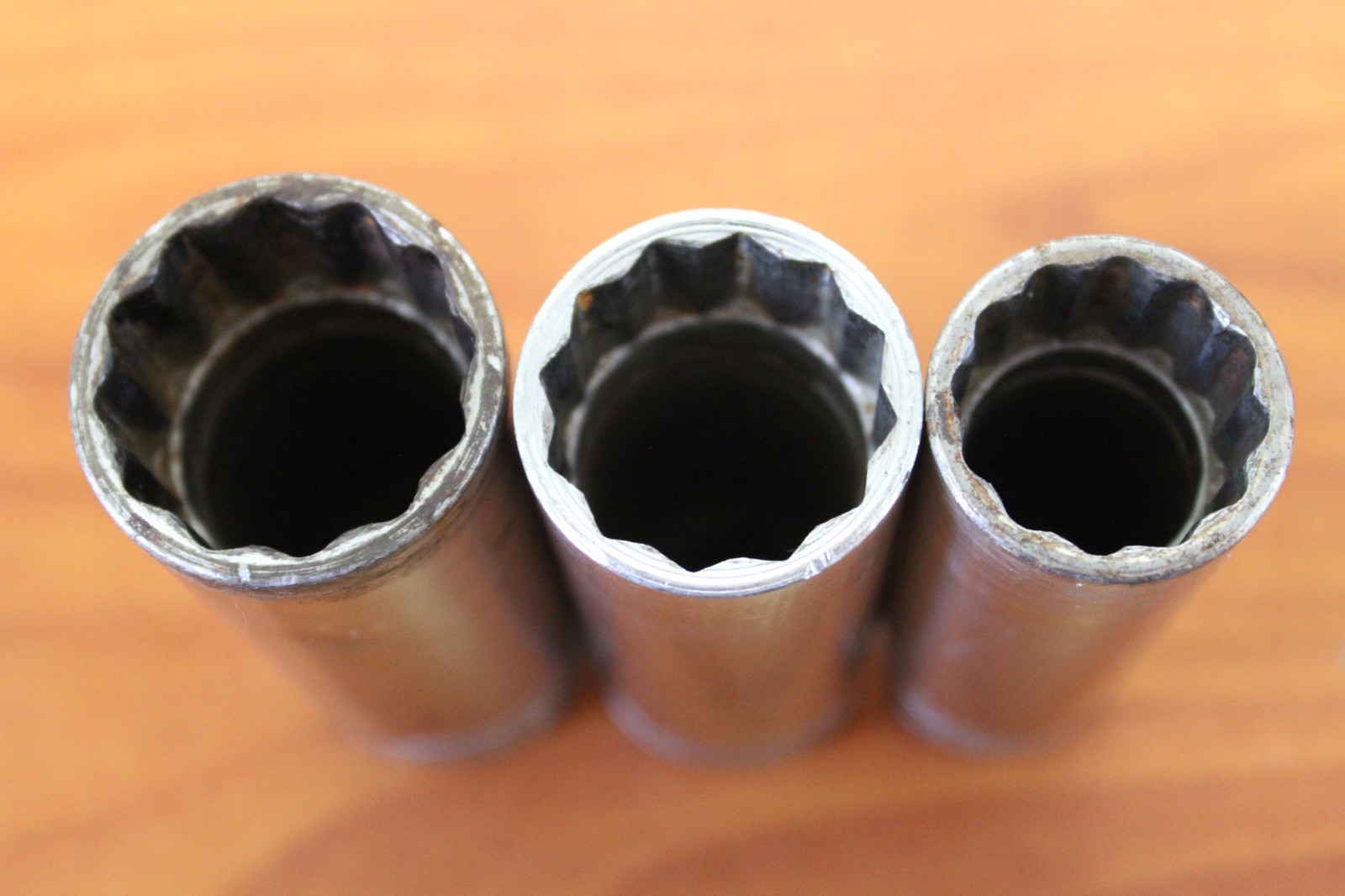 9 pc. Snap-on Tools USA 1/2″ Drive 12-POINT SAE 9/16″ – 1 1/8″ DEEP Socket Set