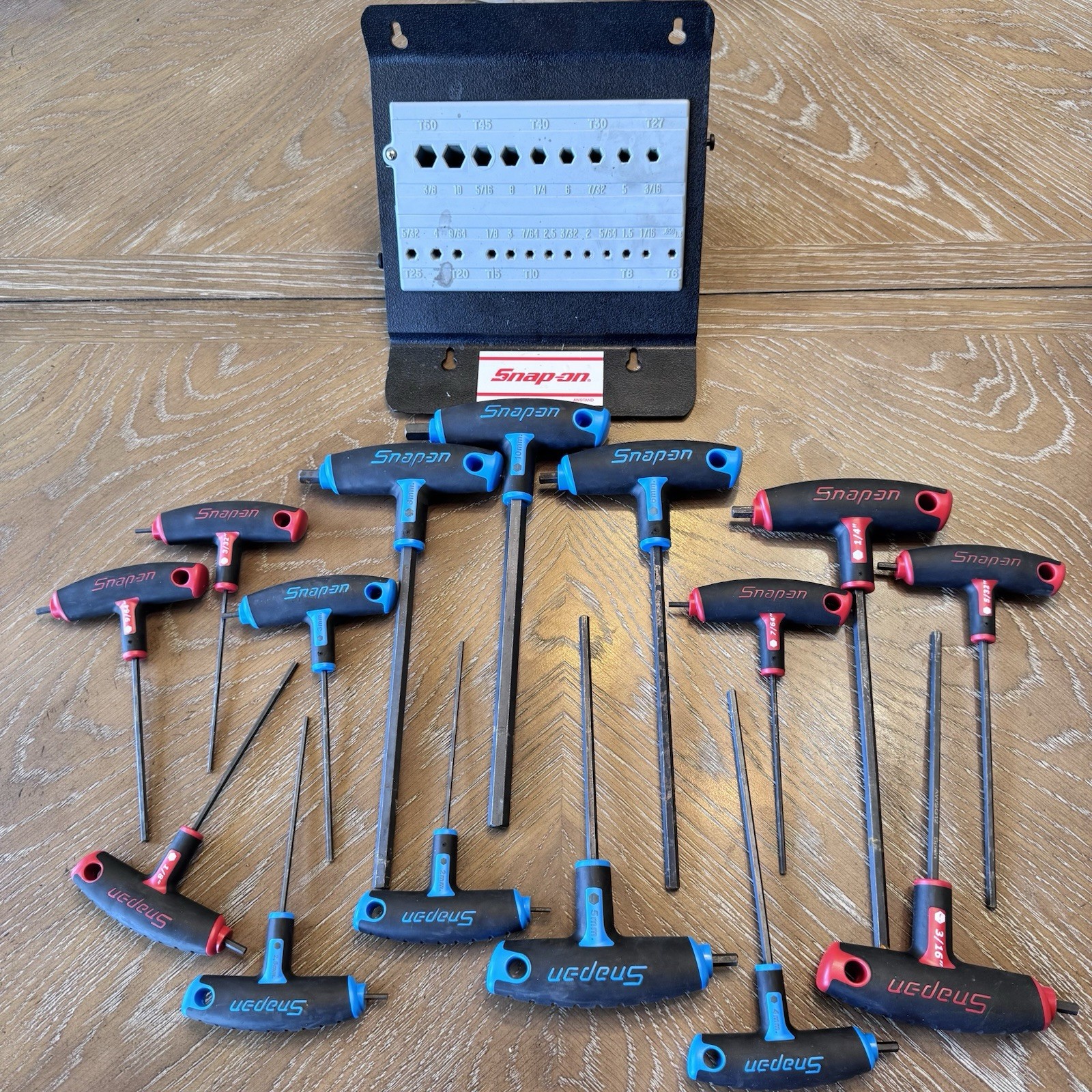 Snap On SAE/Metric Hex Soft Grip T Handle Allen Wrench Set With Wall Mount