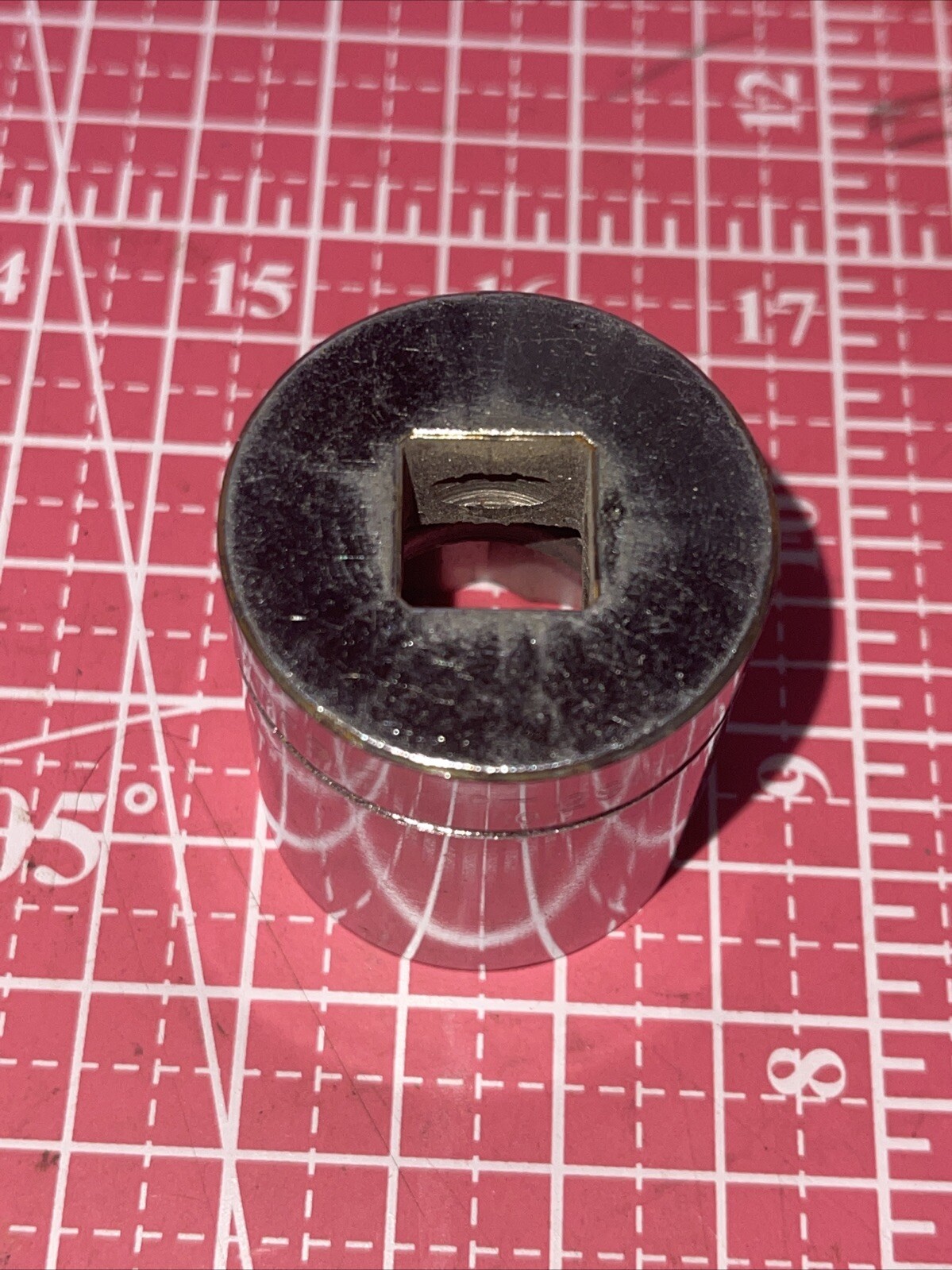 Duro Indestro USA 47029 29 MM Metric 1/2 Drive 12 point Socket Vintage 29MM 1/2”