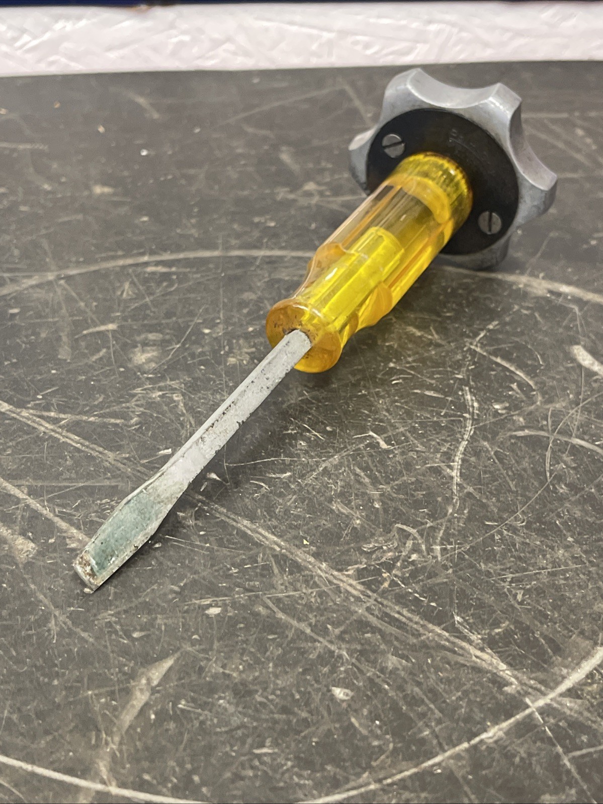 Kipton Industries Palm Grip 3/8″ Drive Ratchet w/ Palm Grip K-44 Screwdriver