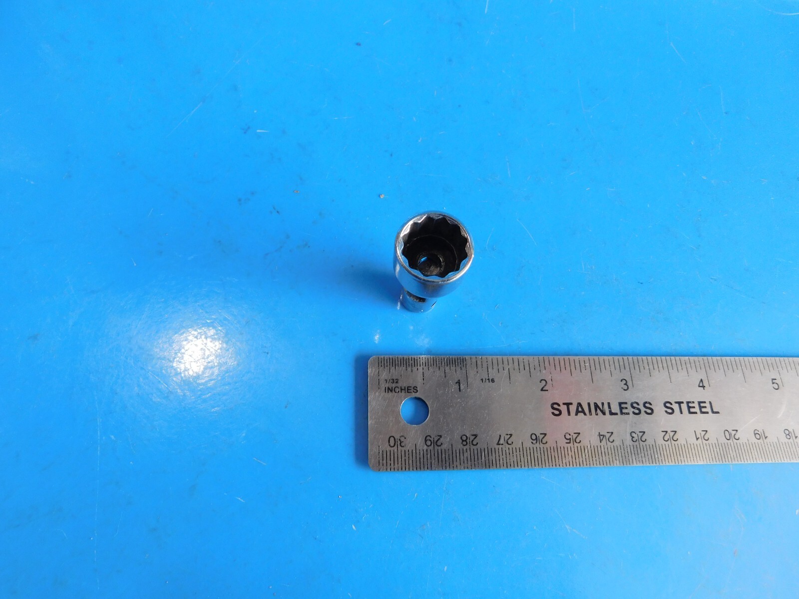 USED ,SNAP ON » 9/16 IN. » 1/4 IN. DR. UNIVERSAL, 12 POINT SOCKET #TMU181