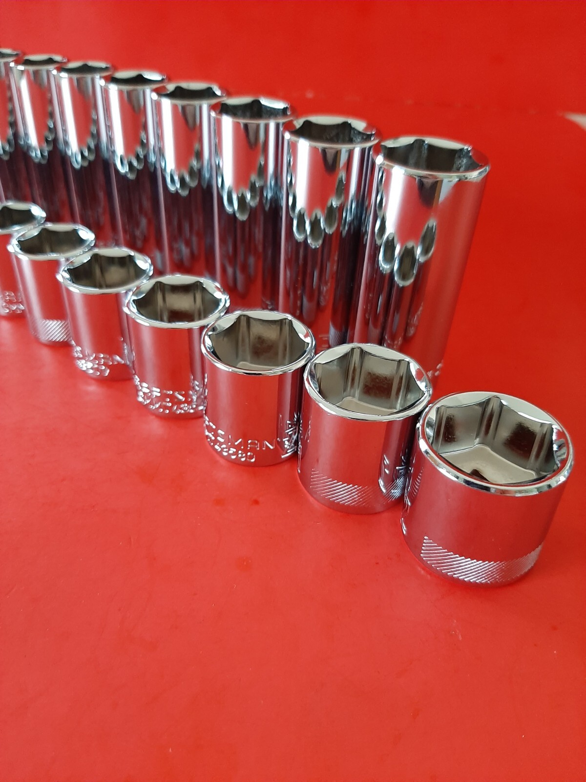 New Craftsman 32 Piece Shallow & Deep 3/8″ Drive Metric 6 Point Socket Set