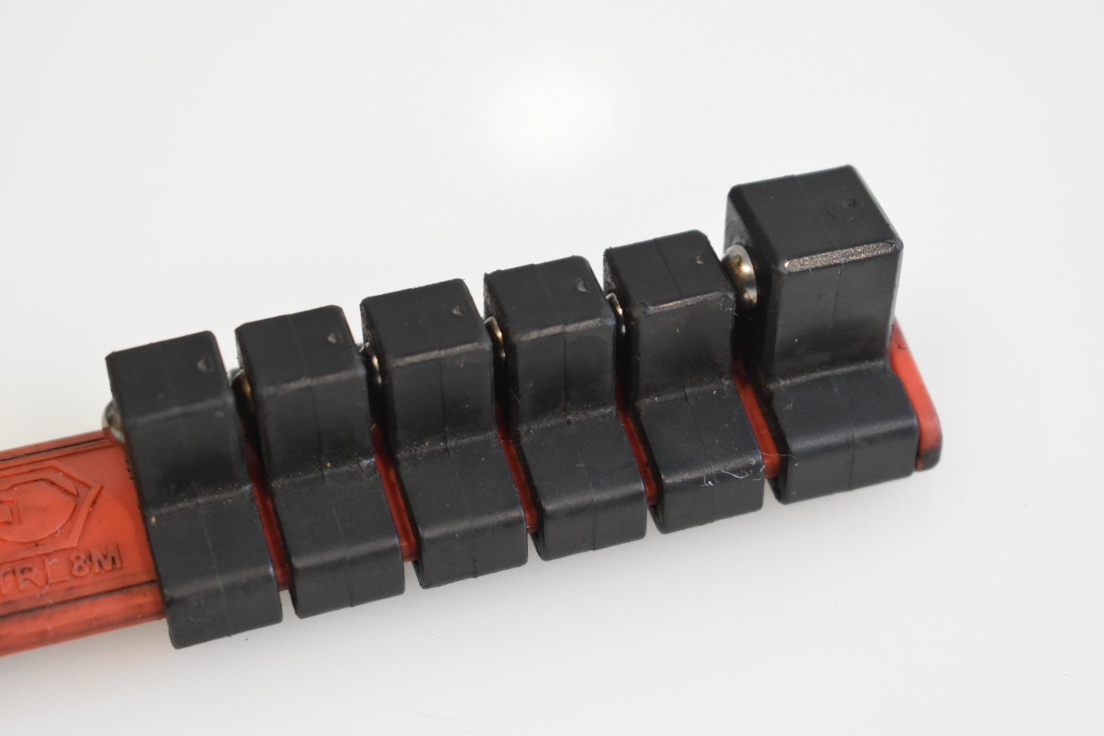Matco Tools SKTRL8 Socket Rail Organizer 8″ Length 3/8″ and 1/2″ Drive 6 slot