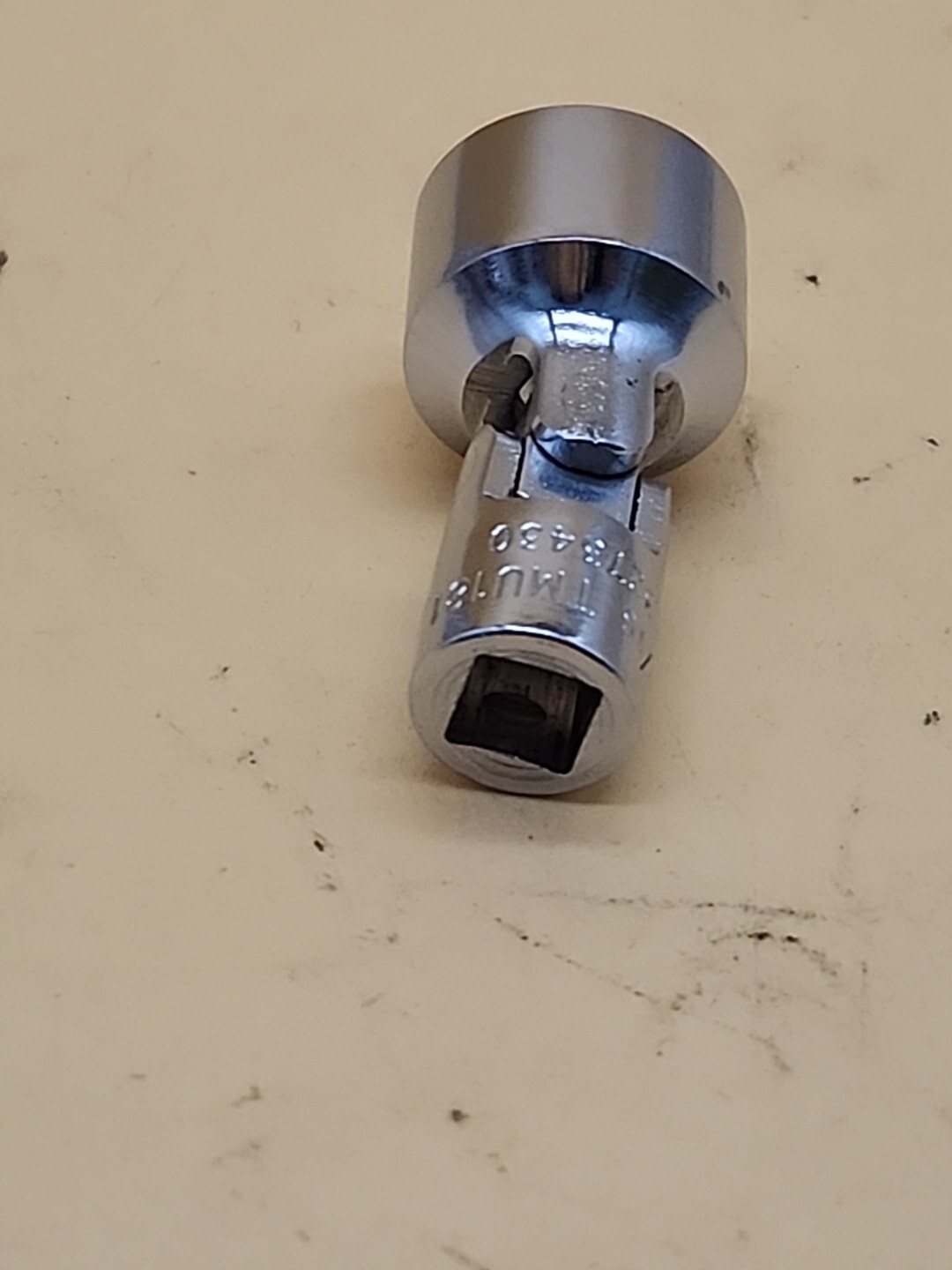 Snap-on Tools 1/4″ Drive 9/16″ SAE Chrome 12 POINT Swivel Socket TMU181 USA