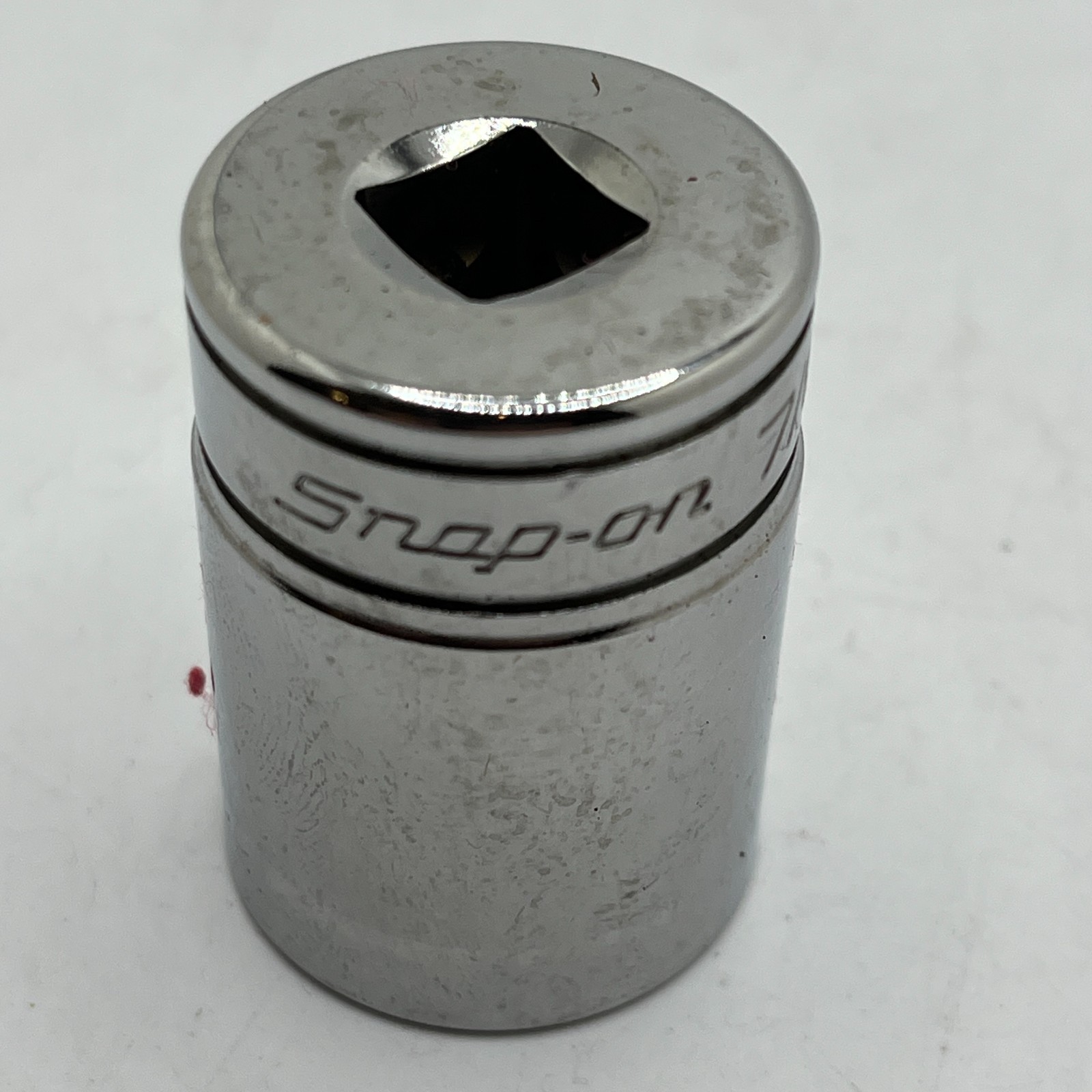 Snap-On Tools USA FSS281 3/8″ Drive 6-POINT SAE 7/8″ Shallow Chrome Socket New