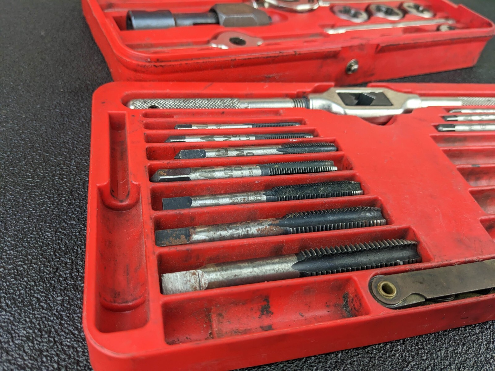 #bi973 Mac Tools 8017TS Metric Tap & Die Set