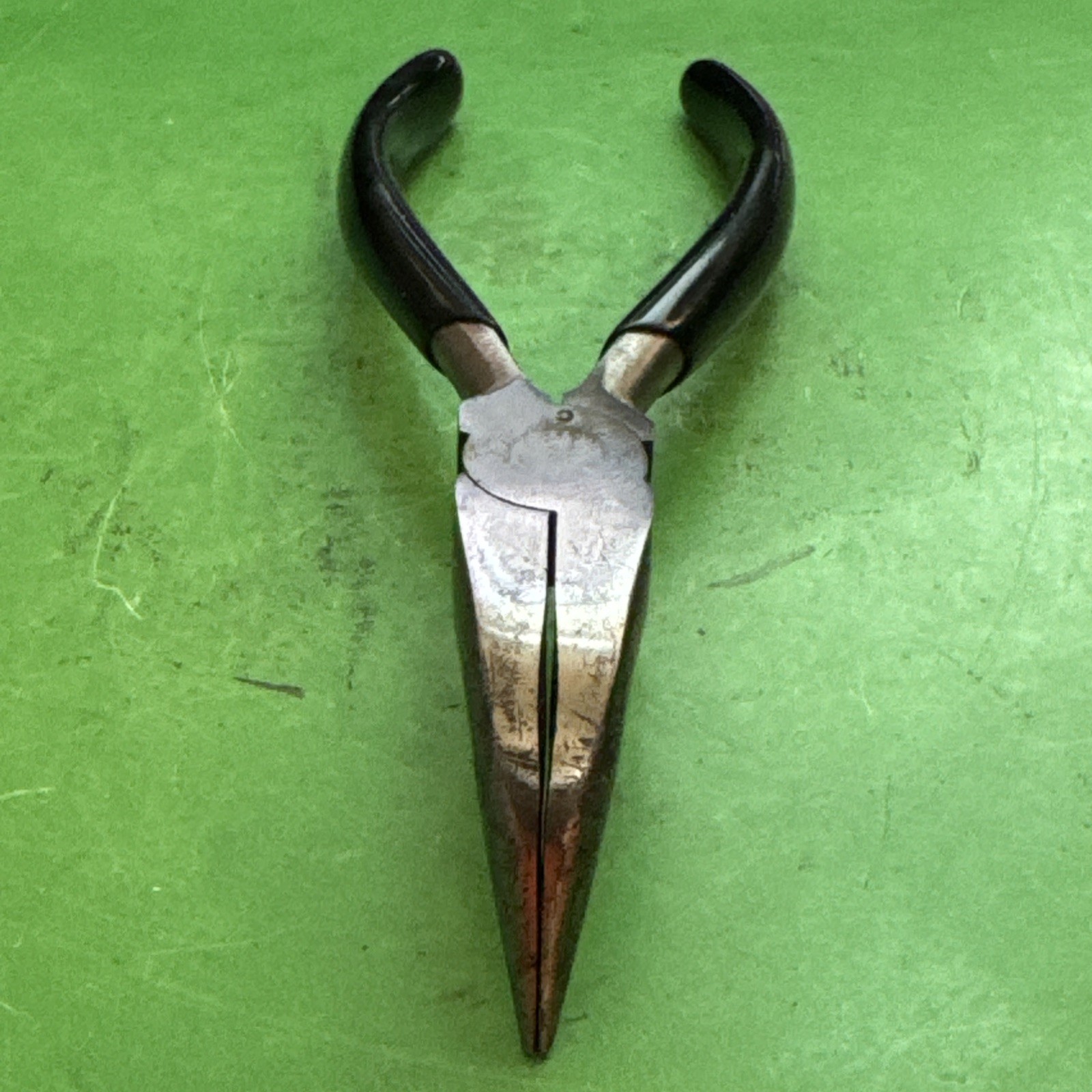 Craftsman Tools USA RARE «C» Stamp 5.5″ Long Black Grip Bent Needle Nose Pliers