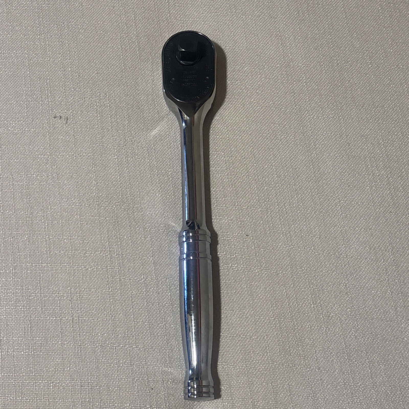Snap-on Tools USA NEW STYLE 1/2″ Drive Fine 80 Tooth Chrome Handle Ratchet S80A