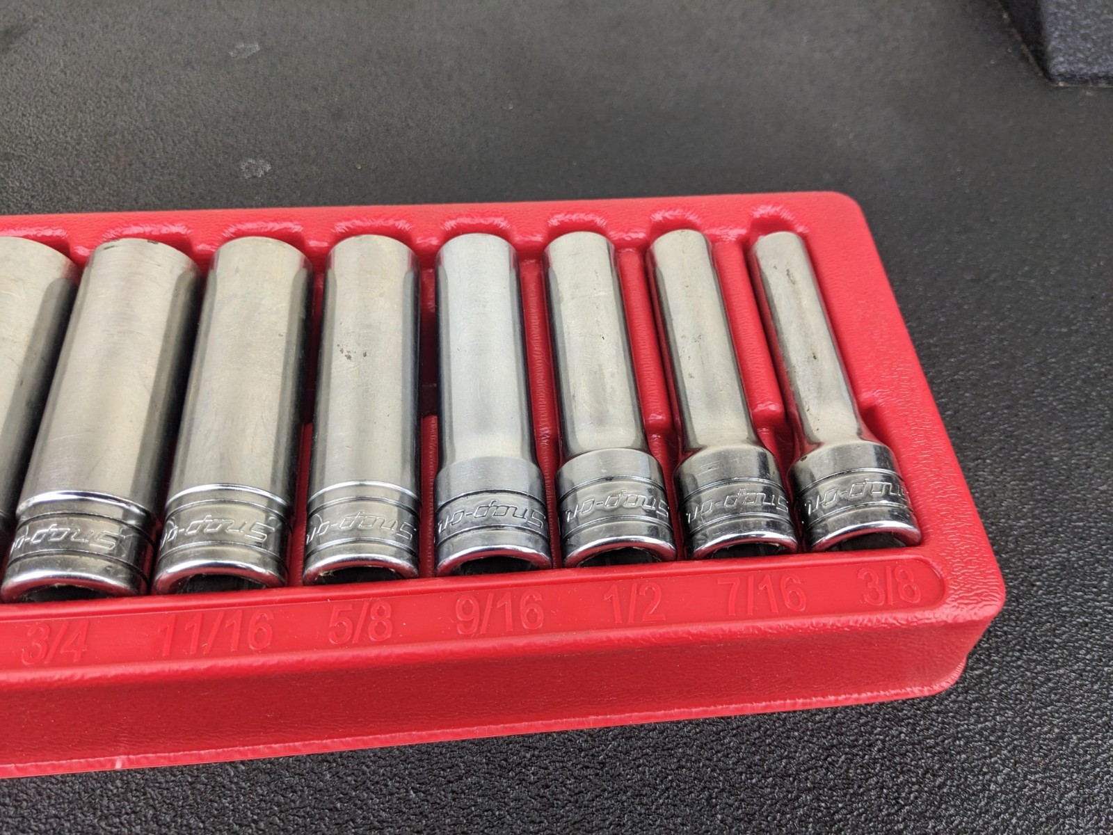 #bo810 Snap-on Tools 1/2″ Drive 6 Point Deep Socket Set 3/8″ to 1-1/8″ 313TSYA