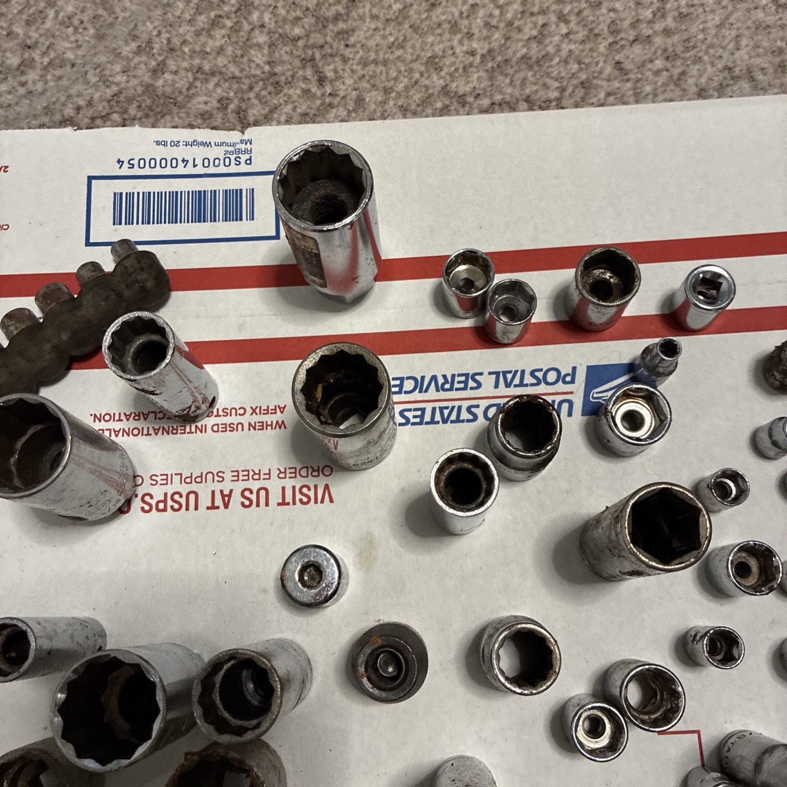 LARGE LOT Of 128 Sockets SAE Metric Drive 6 Point 12 Point Some Husky Taiwan Jap