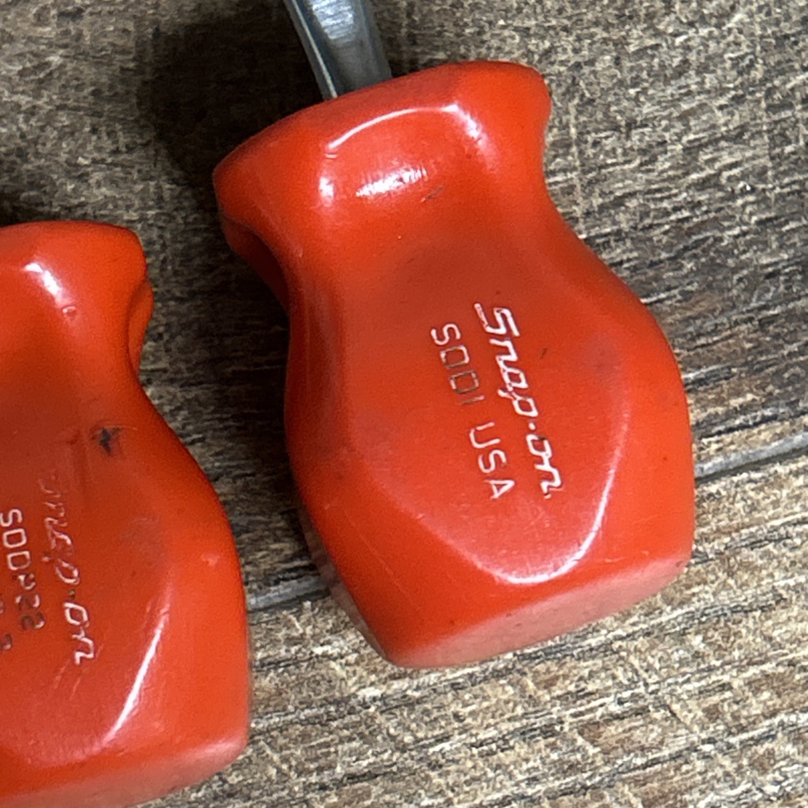 Snap-on 5 pc Slotted & Phillips Screwdrivers Red/orange Hard Handle USA
