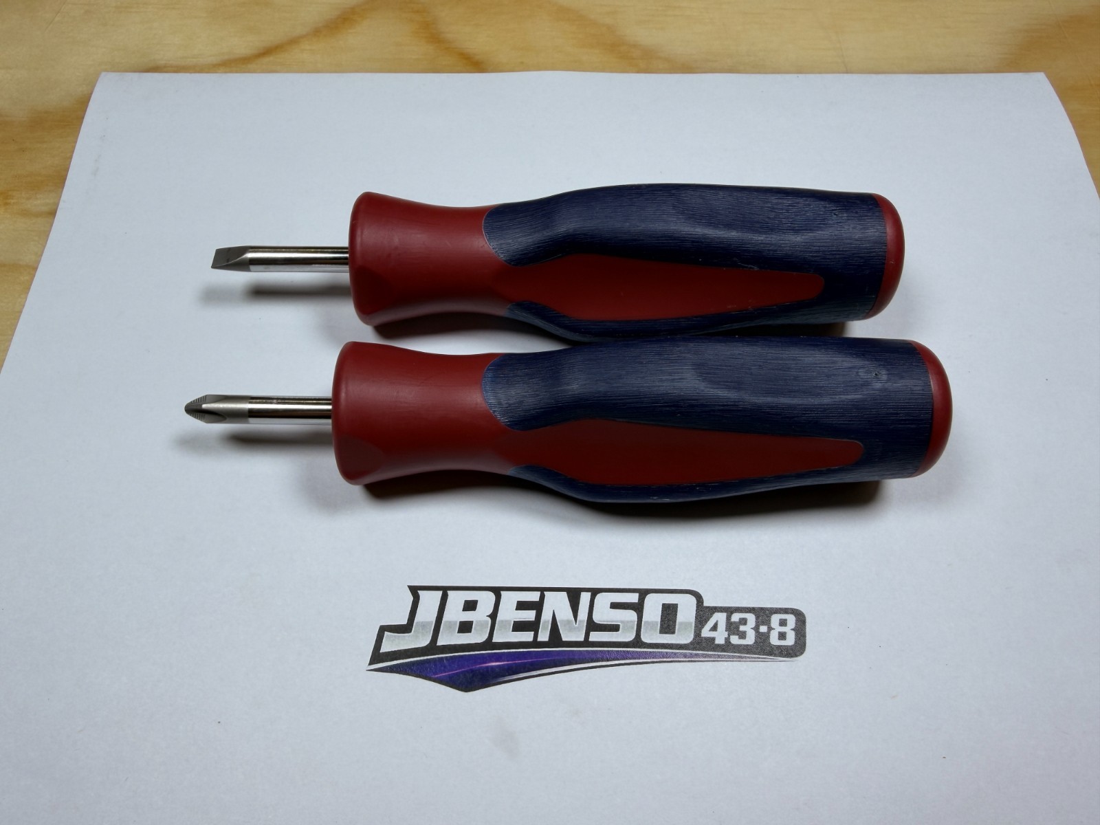 Snap-on Tools RARE RED WHITE BLUE 2pc Hard Grip Instinct Stubby Screwdriver Set