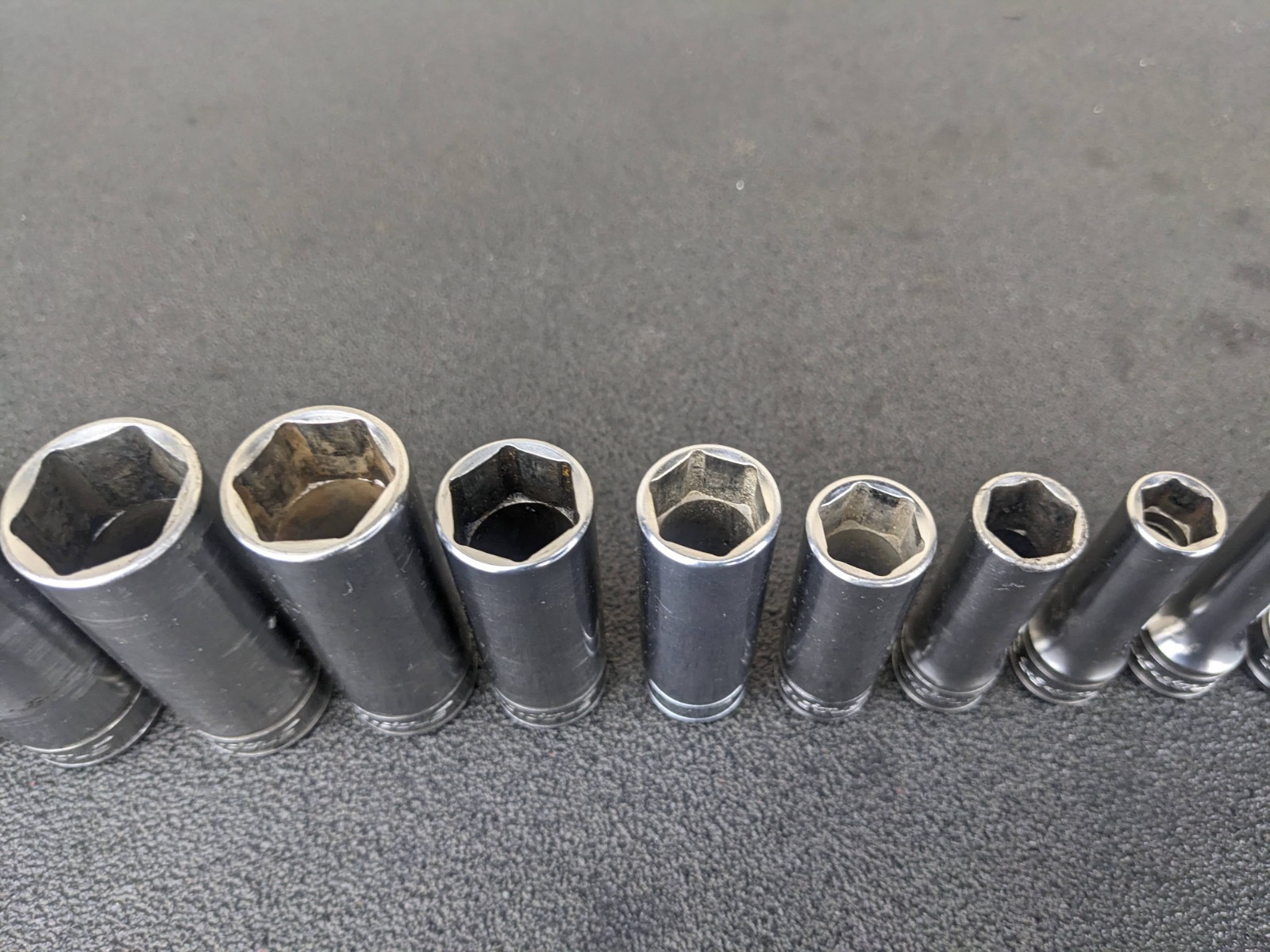 #bm403 Snap on Tools 211SFSY 3/8″ Drive Deep Chrome Socket Set Socket Set