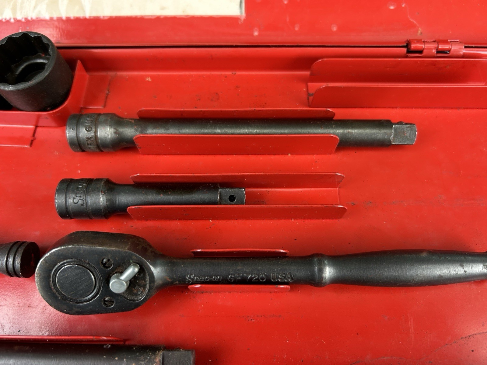 Snap On – 3/8”Dr., 12 Pt. General Service Set Industrial Finish-in a #KRA281 Box