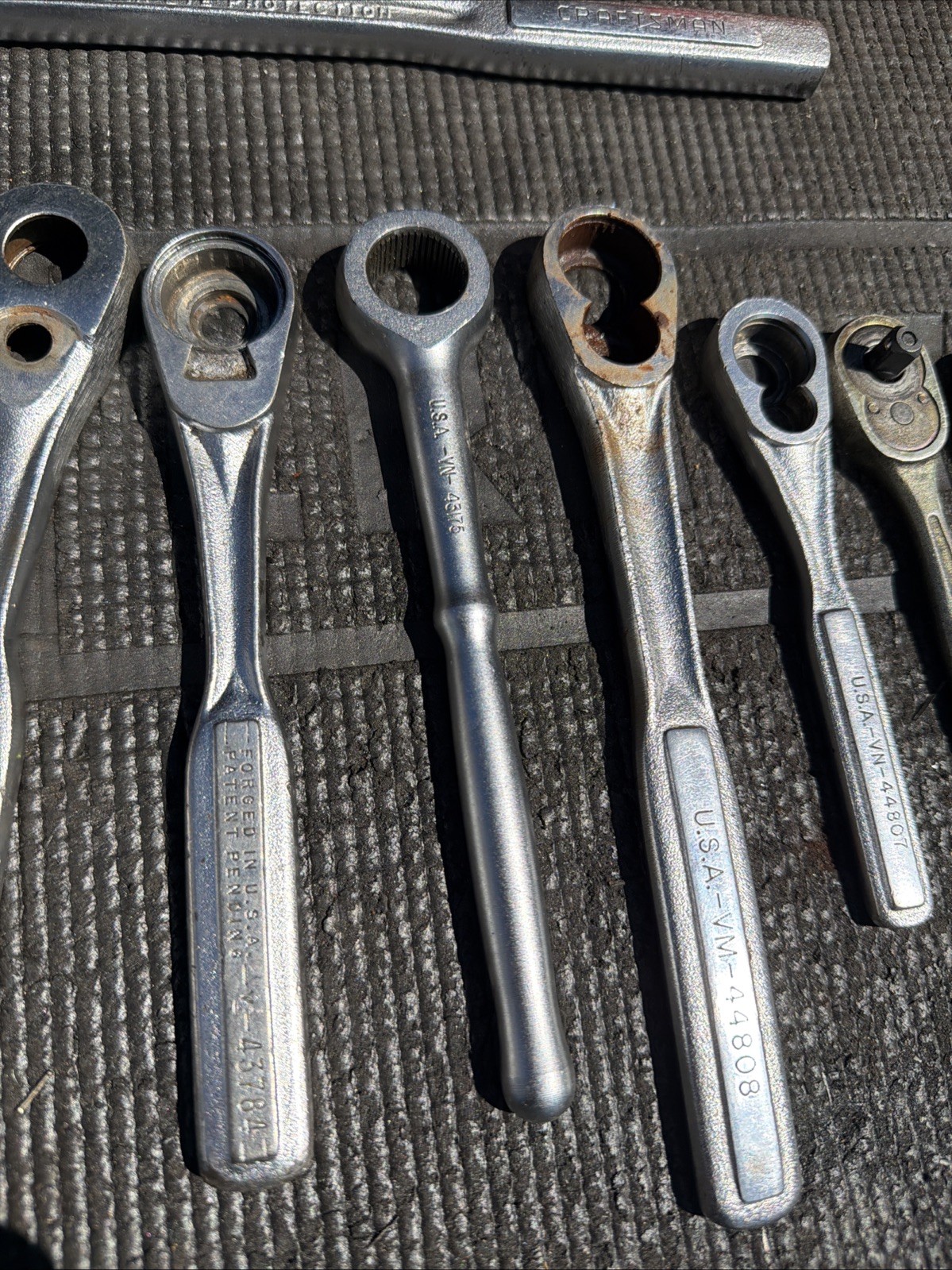 (14) Sears Craftsman Ratchet Bodies ONLY NO GUTS 1/2” Drive 3/8” & 1/4” Plus Flx