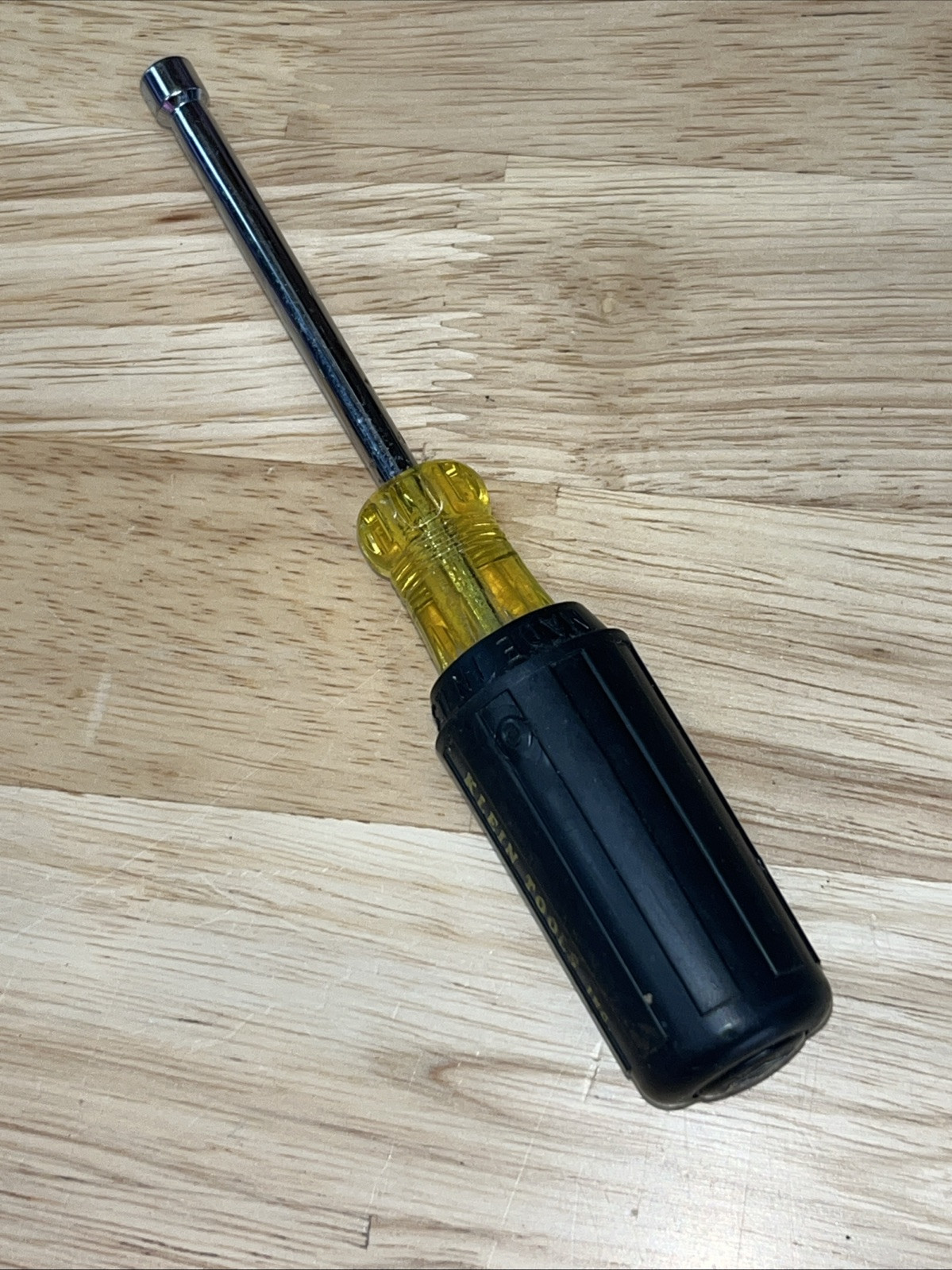 Klein 630- 3/16″ Nut Driver Clean USA Cushion Grip Black On Yellow Handle