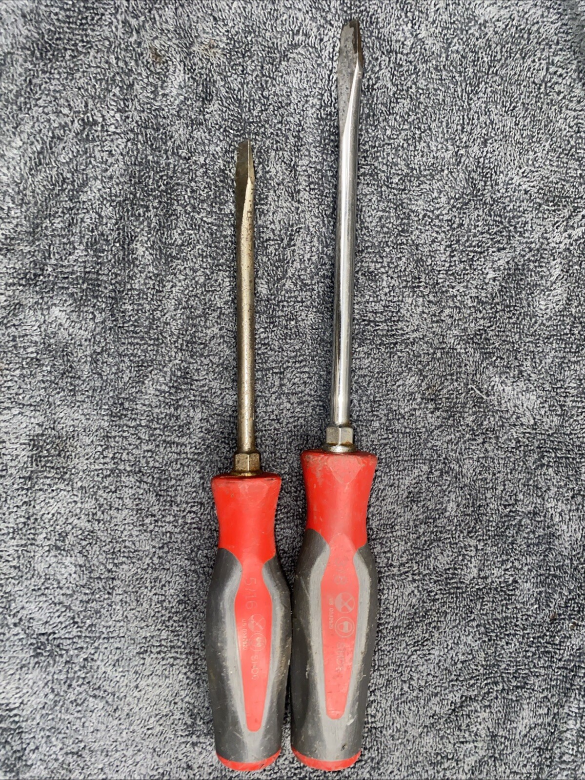 Snap On Instinct Red Soft Grip Screwdriver 5/16/SHD6/3/8SHD8 Set2