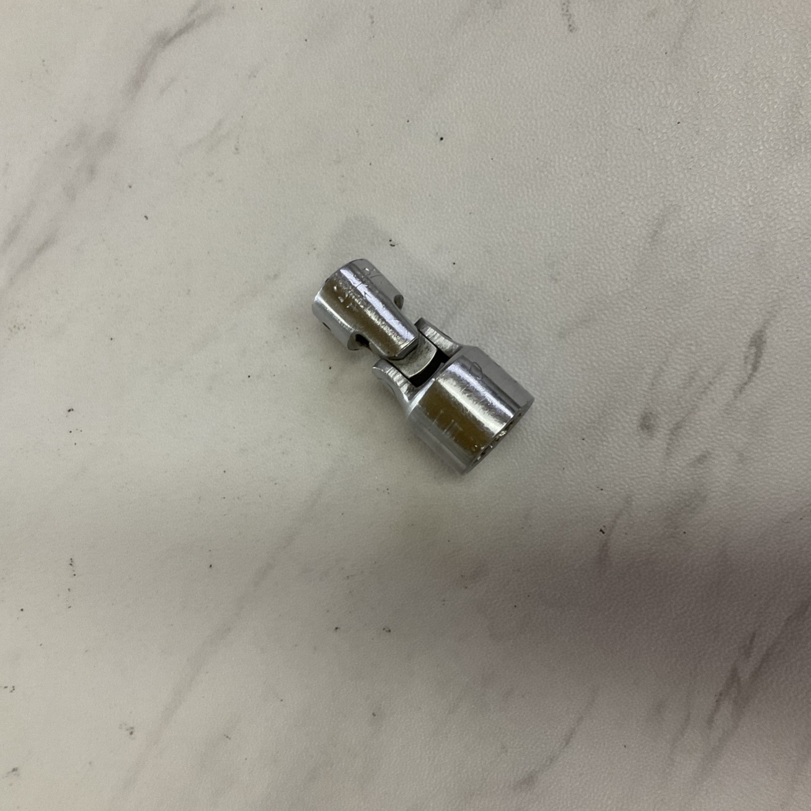 Snap-on TMU141 7/16″ Universal Swivel Socket 1/4″ Drive 12-Point USA SHIPS FREE