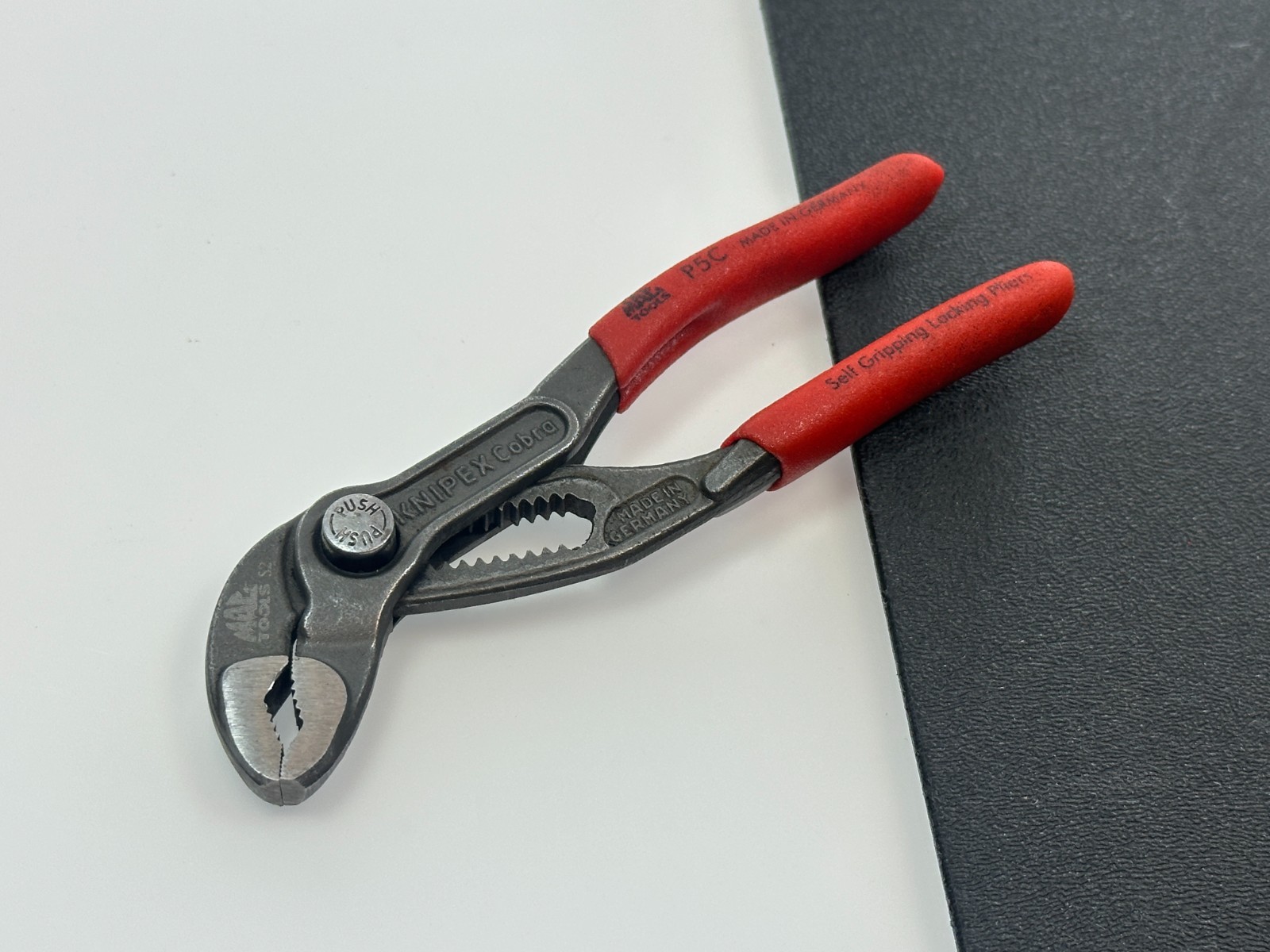 MAC Tools P5C 5″ Mini Compact Self Gripping KNIPEX COBRA Locking Pliers RED GRIP