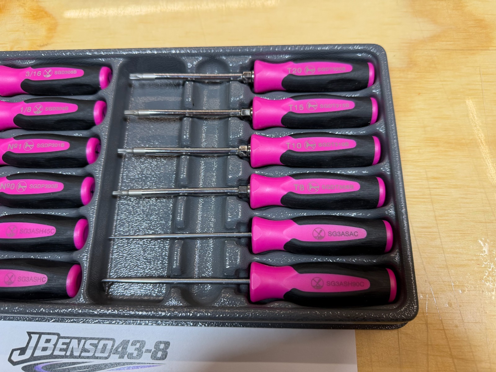 Snap-on Tools USA NEW ELECTRIC PINK 12pc Soft Grip Mini Screwdriver & Pick Set