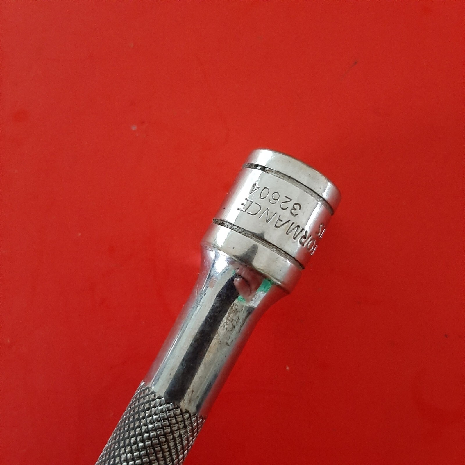 GM Performance Parts 32604 3/8″ Drive 5.75″ Knurled Chrome Socket Extensions