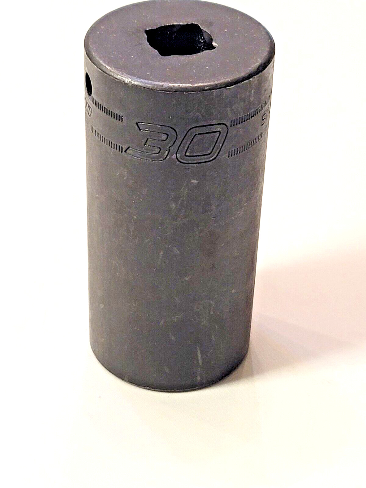 Snap-on Tools USA NEW 1/2″ Drive 30mm Metric DEEP 6 Point Impact Socket SIMM300
