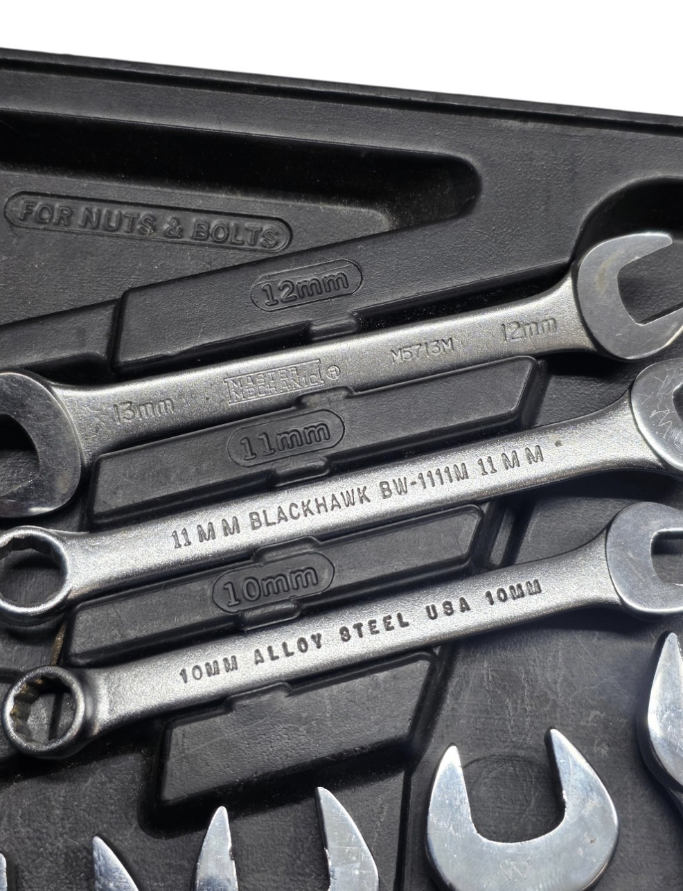 Blackhawk USA 18pc Metric 10-18mm, SAE 1/4-3/4” Satin Combination Wrench Set
