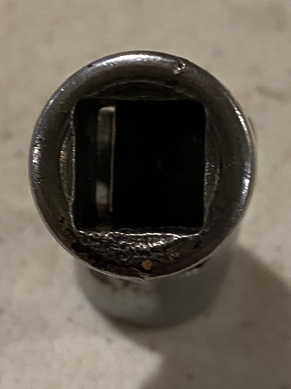 Snap On FVU14USA, 3/8″ Drive 7/16″ SAE 12 Point Chrome Swivel Socket USA