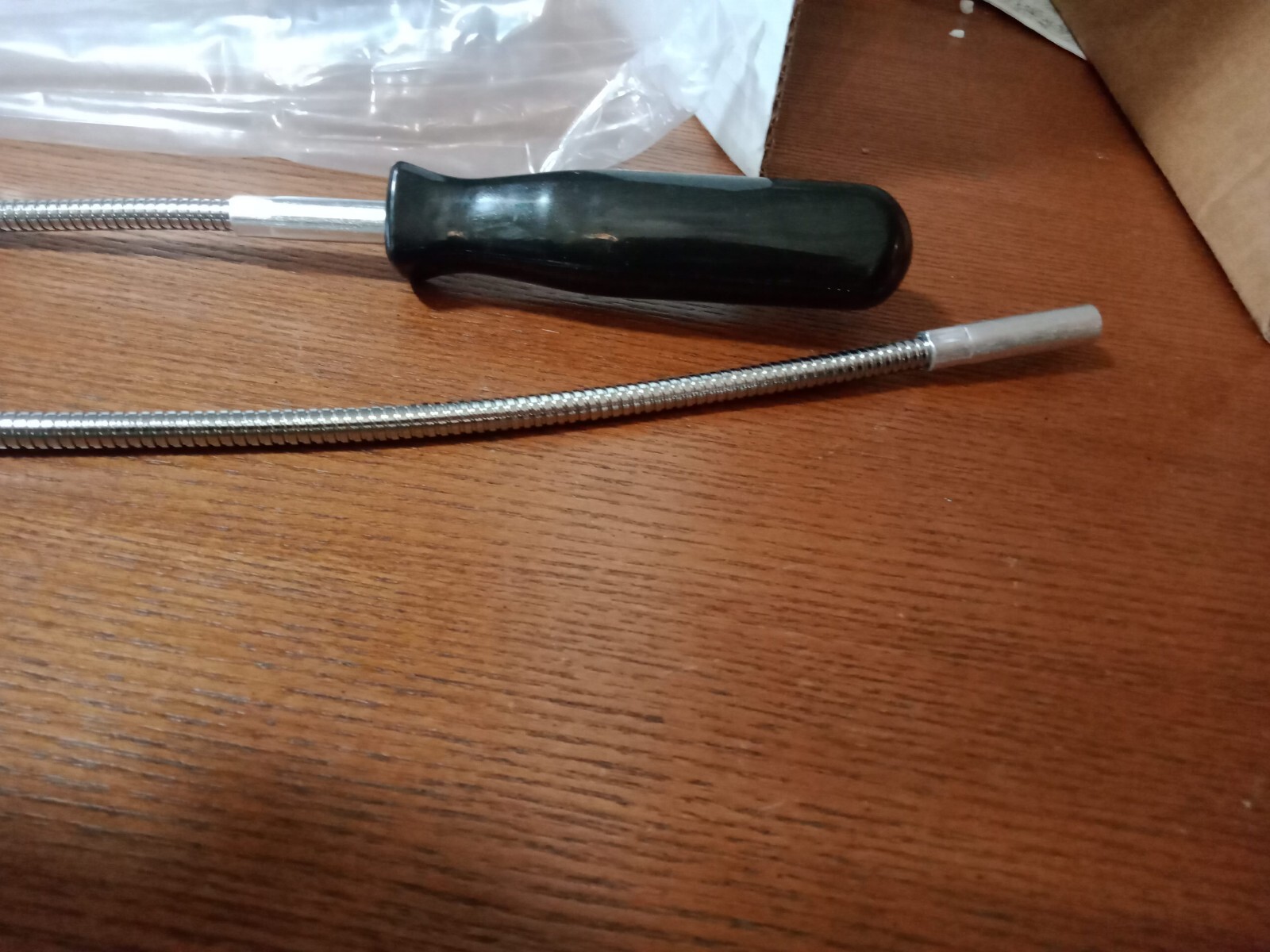 Set of 22″ Flexible Shaft Magnetic Pick Up Tool 00329L
