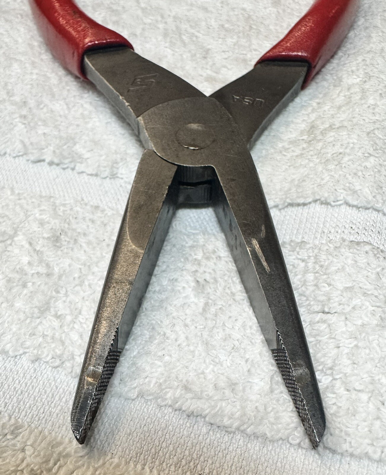 Snap-on Red Pliers (96ACF)