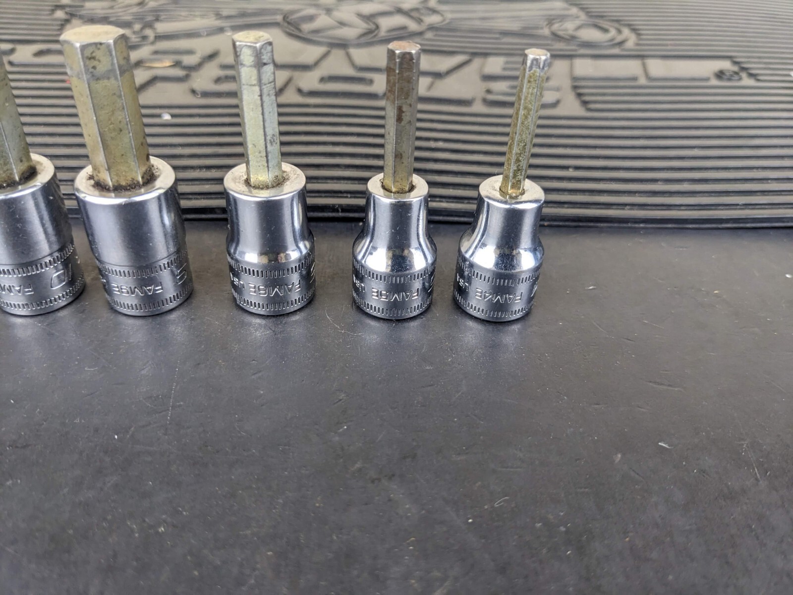 #ba752 Snap On 3/8″ Drive Metric Hex Bit Socket Set – 4-6, 9, 10mm 207EFAMY