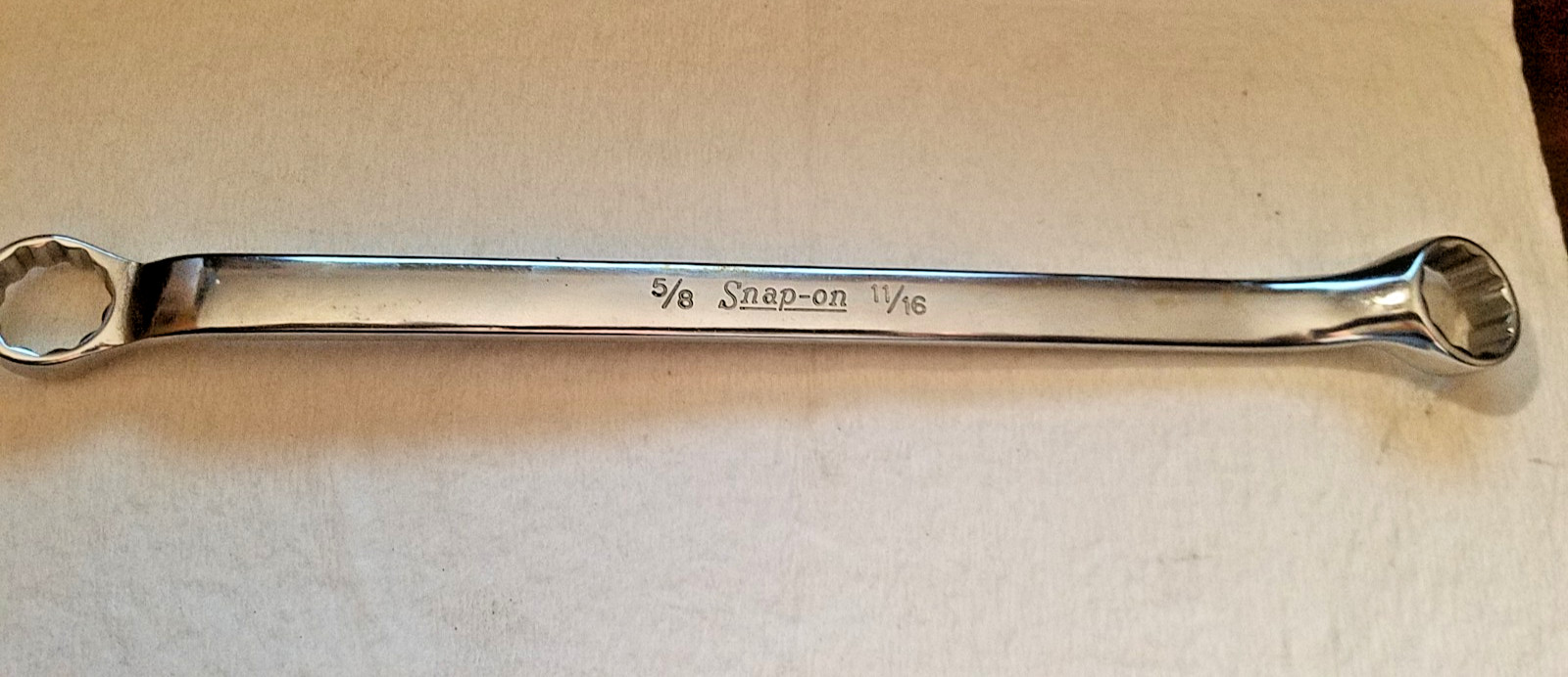SNAP ON 5/8″ & 11/16″ OFFSET 12 POINT DOUBLE BOX END WRENCH # XB2222 MADE IN USA