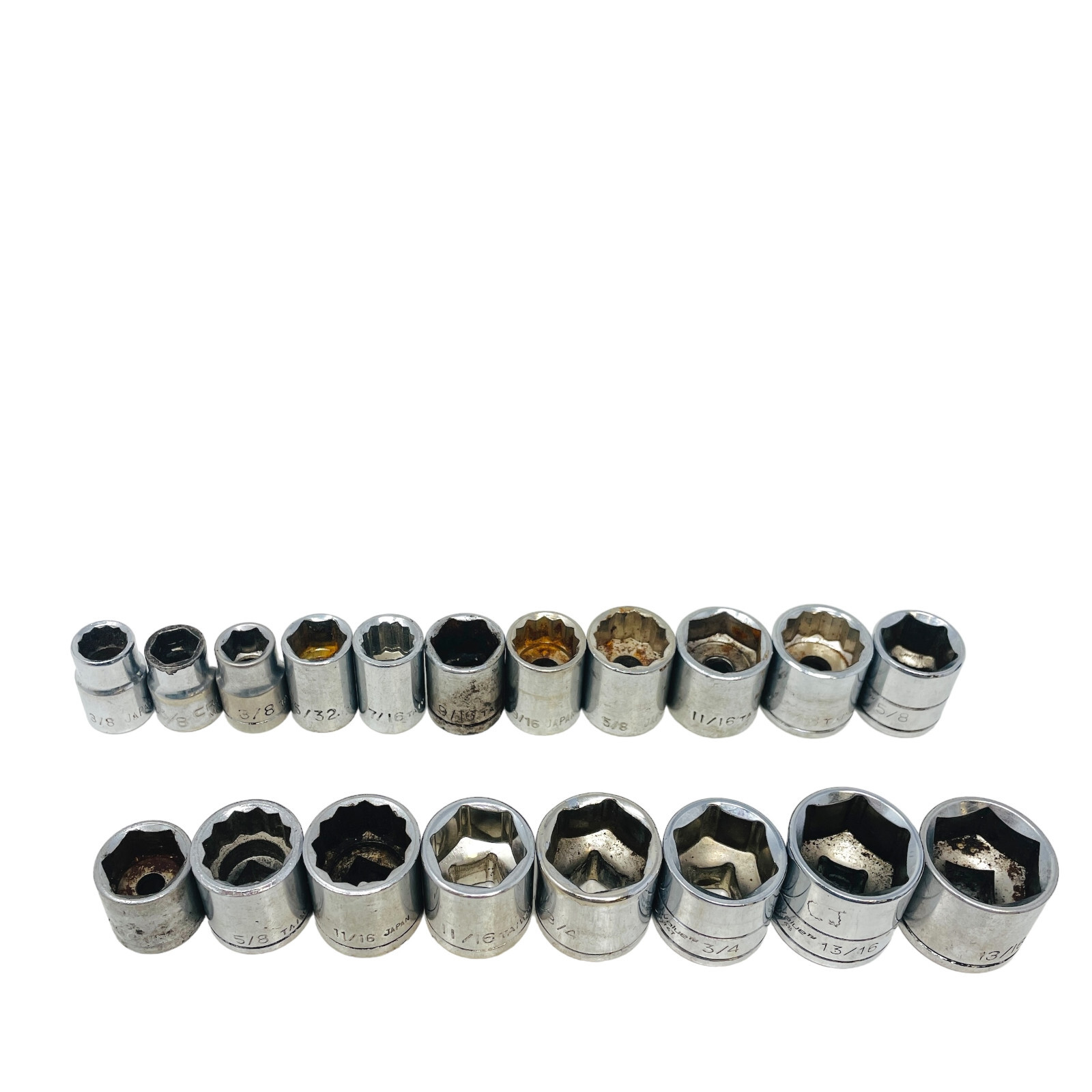 19 Pcs ProValue and Assorted 30747, 5/8, 11/16 in, 3/8 Drive Socket Set