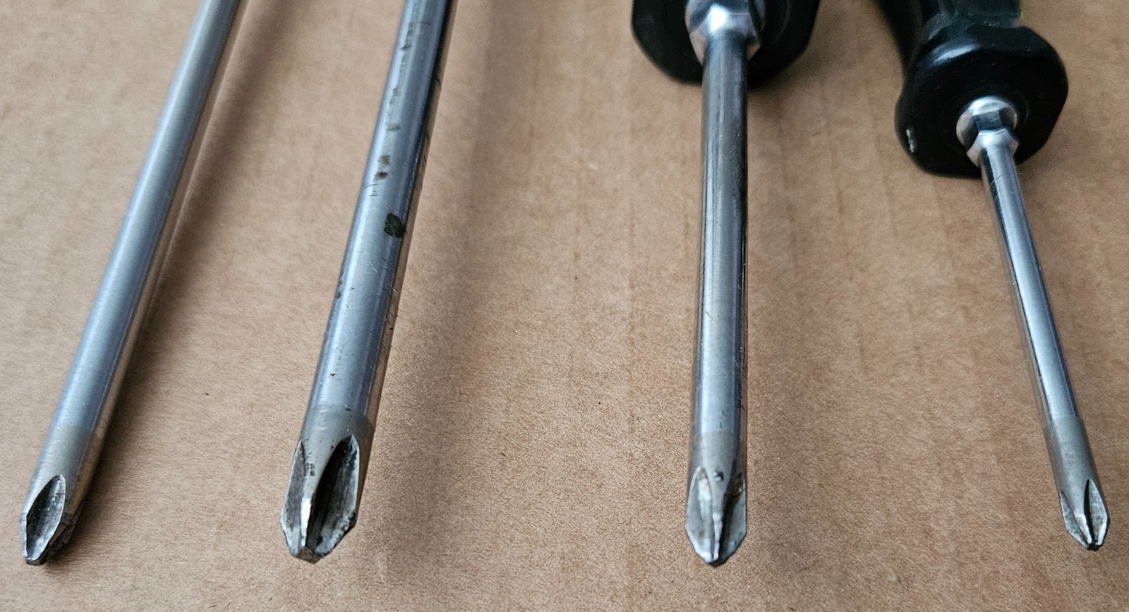Snap-on Screwdrivers Flat Phillips Tip Chisel Stubby SSD-18 SSD-4120 SDDP102