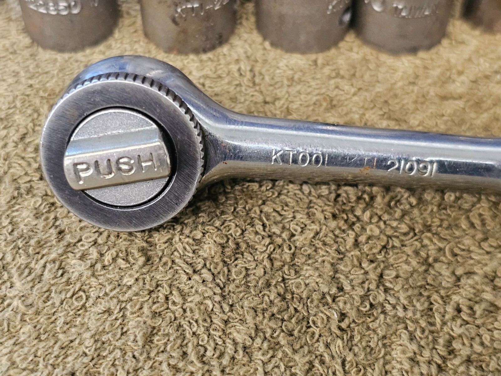 25 K Tool Sockets Ratchet Hex Star Bit Adapter 1/4″ 1/2″ Drive Sae 5/16 3/16 3/4