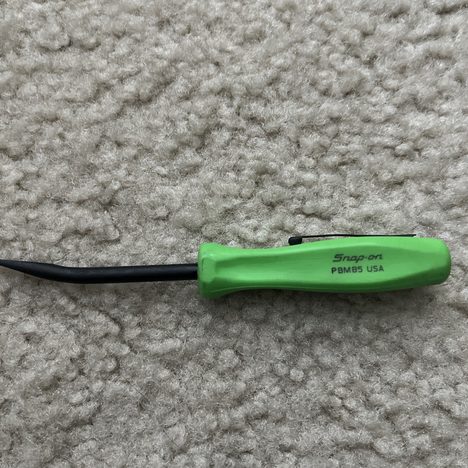 Snap-on Tools USA NEW GREEN 5″ Length Angle Tip Mini Pocket Prybar PBMB5G