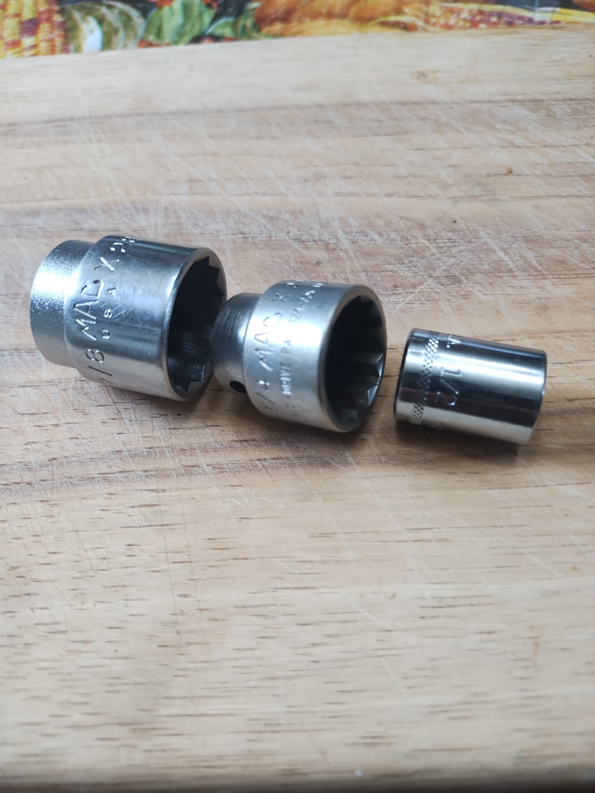 Two Mac Tools, 1 Easco, 3/8″ Drive, 12 Point Shallow Sockets. 7/8″, 3/4″, 1/2″