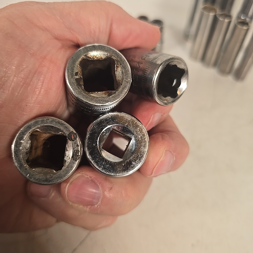 Mostly Craftsman Socket Lot Of 32Pcs. Various Sizes & 1/4 3/8 1/2Drive Sizes USA