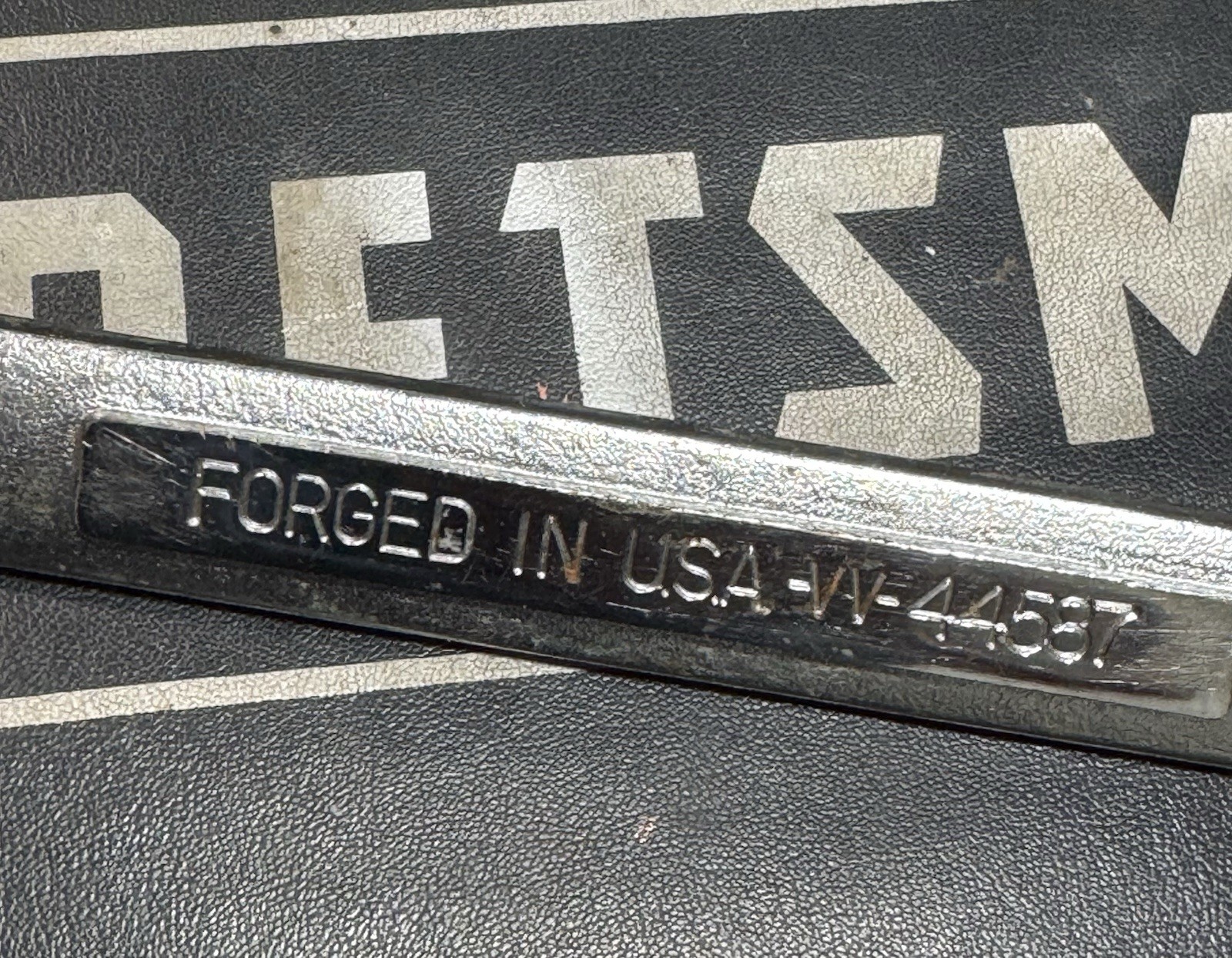 CRAFTSMAN USA -VV- 44587, 1-1/4″ x 1-5/16″ SAE, OPEN END COMBINATION WRENCH
