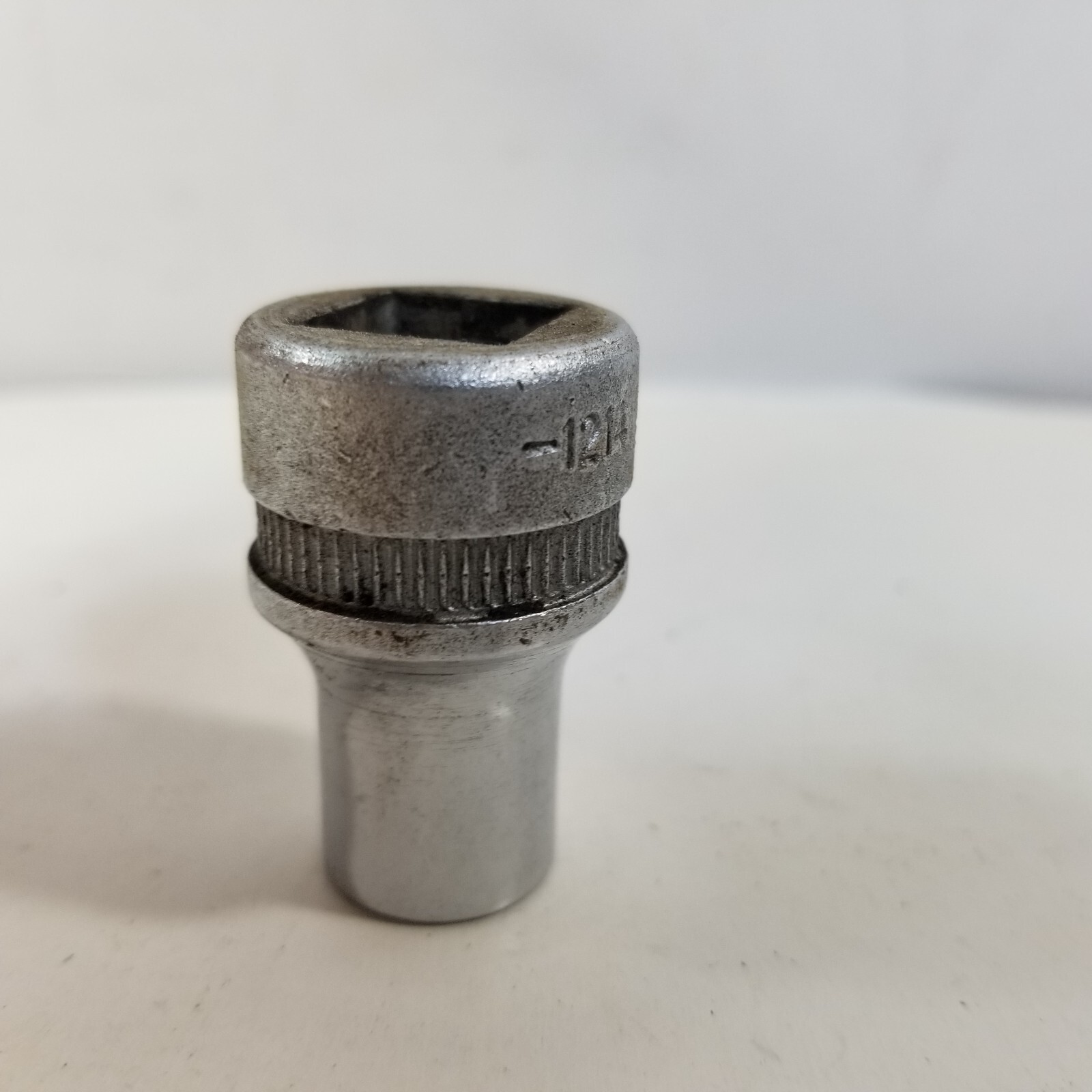 Indestro Super Chrome Socket 1214 7/16in. 12 pt. 1/2″ Drive USA 1950s